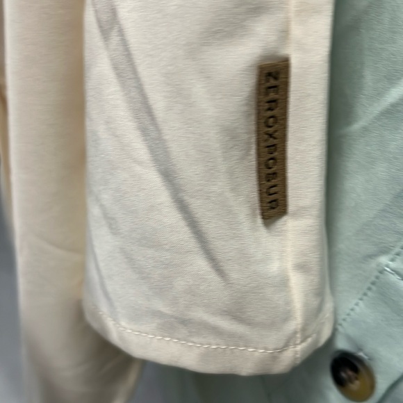 Zeroxposur size, large color, vanilla, sun protection, button-down top - Picture 12 of 13
